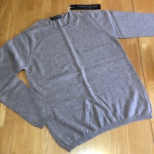 Cashmere blend sweater from Italy